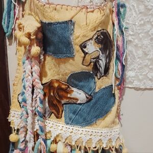 Artistic Yellow Crossbody Bag with Dog Design